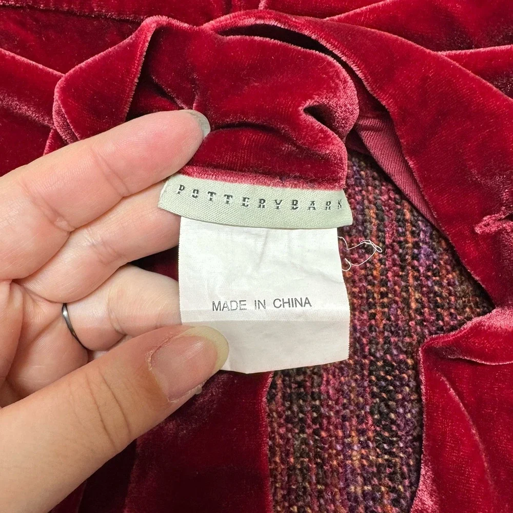 Pottery Barn‎ Velvet And Knit Pillow Cover With Buttons Red 23x29